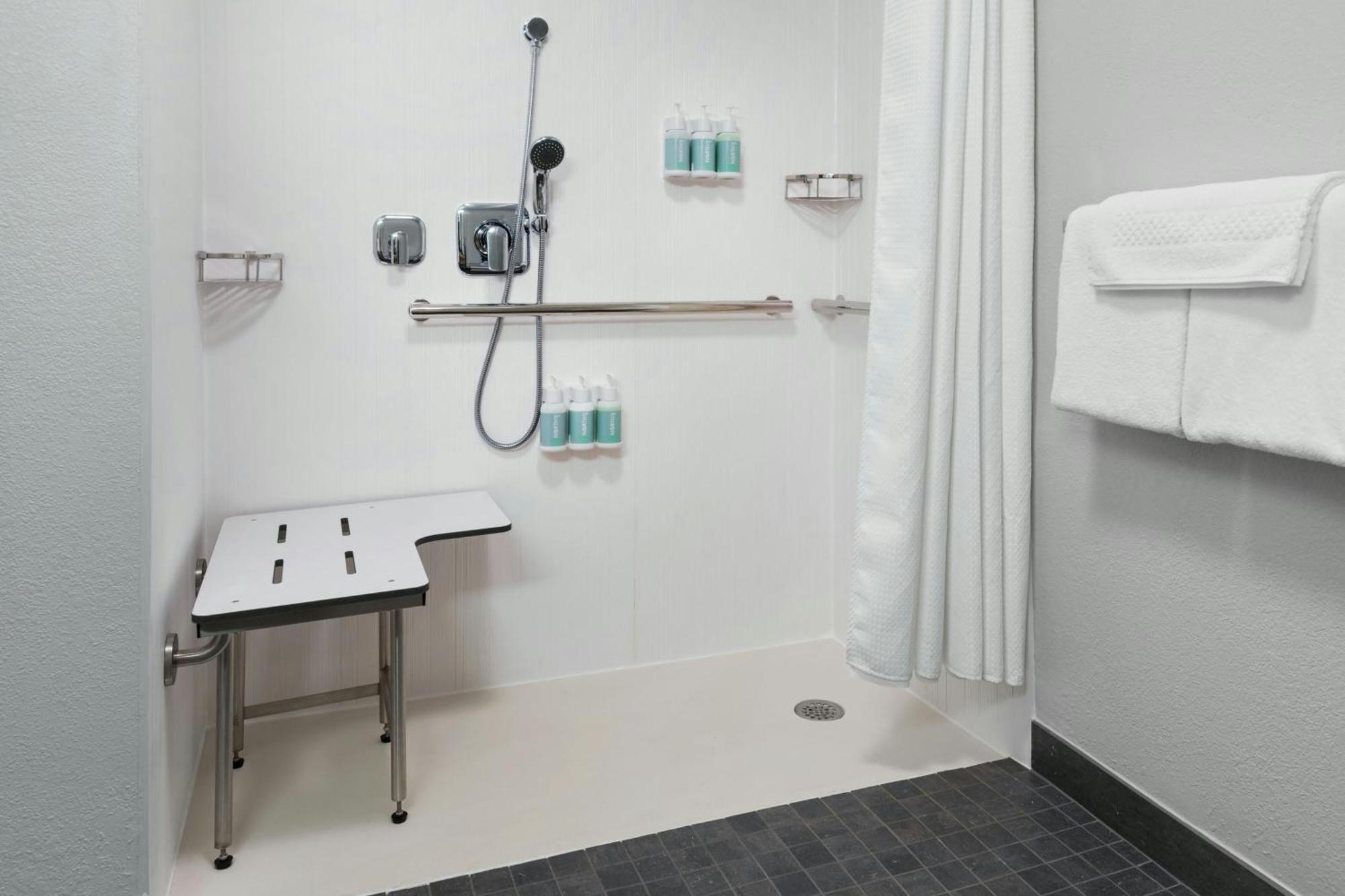 Courtyard By Marriott New Carrollton Landover Εξωτερικό φωτογραφία